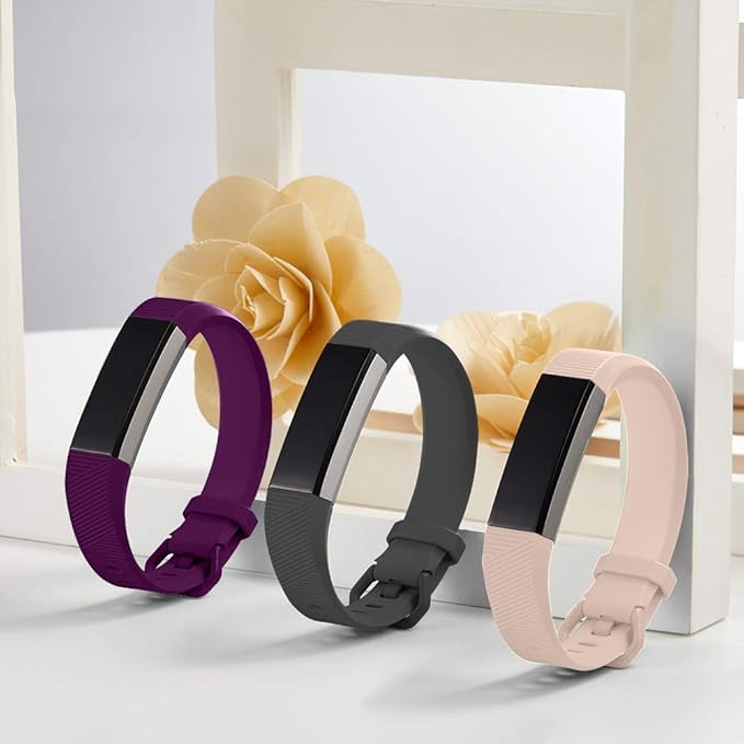 GEAK Bands Compatible with Fitbit Alta and Fitbit Alta HR, 3 Pack Soft Silicone Wristbands for Fitbit Alta HR Bands with Secure Metal Buckle for Men Women,Small Large
