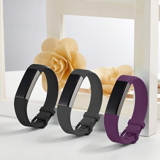 GEAK Bands Compatible with Fitbit Alta and Fitbit Alta HR, 3 Pack Soft Silicone Wristbands for Fitbit Alta HR Bands with Secure Metal Buckle for Men Women,Small Large