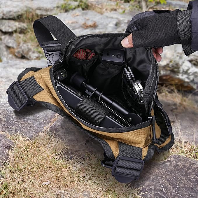 CVLIFE Outdoor Chest Bag for Men, Sports Chest Pack for Running, Lightweight EDC Bag with Extra Storage