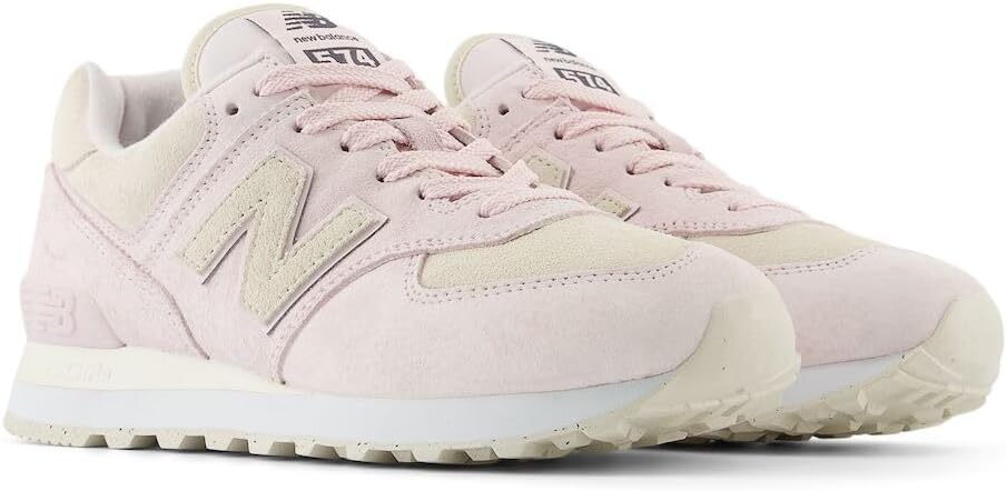 New Balance Women's 574 V2 Evolved Sneaker