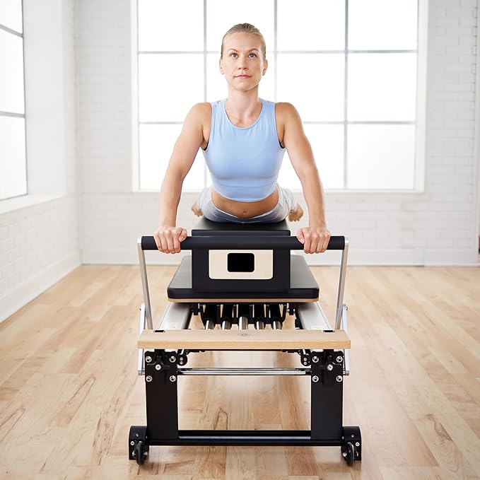 STOTT PILATES Reformer Box with Footstrap