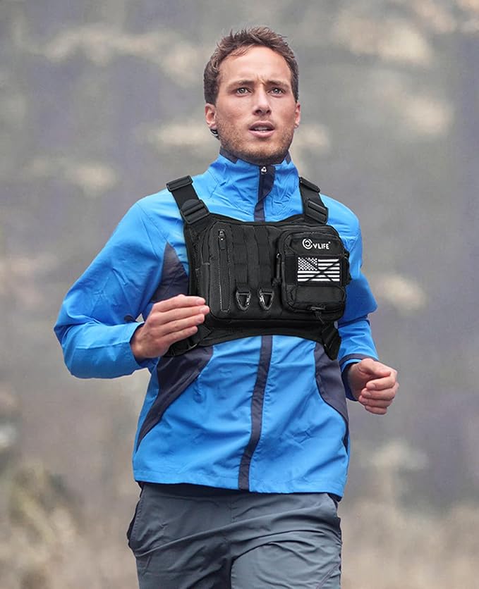 CVLIFE Outdoor Chest Bag for Men, Sports Chest Pack for Running, Lightweight EDC Bag with Extra Storage