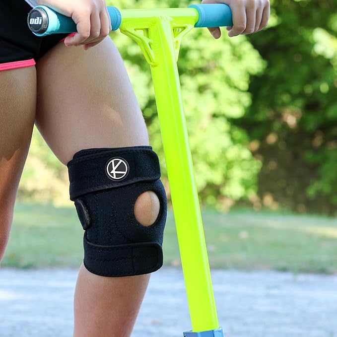 KARM Kids Knee Brace - Osgood Schlatter Knee Brace Youth for Kids, Sports, Pain, Arthritis, Patella, Meniscus Tear, MCL, ACL - Adjustable Compression Support for Child, Boys & Girls (Black)