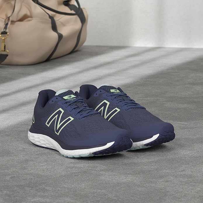 New Balance Women's Fresh Foam 680 V7 Running Shoe