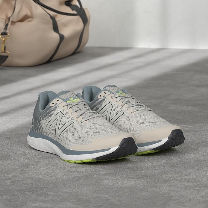 New Balance Women's Fresh Foam 680 V7 Running Shoe